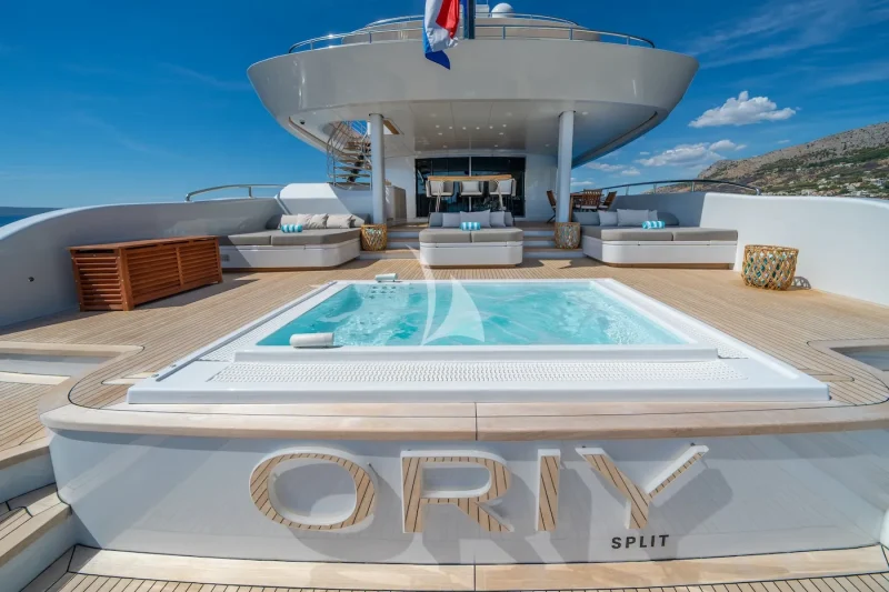 Main Deck Aft