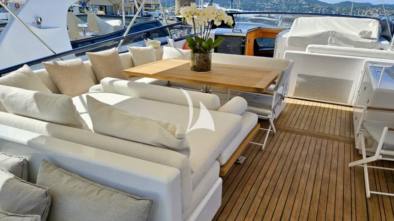 Flybridge