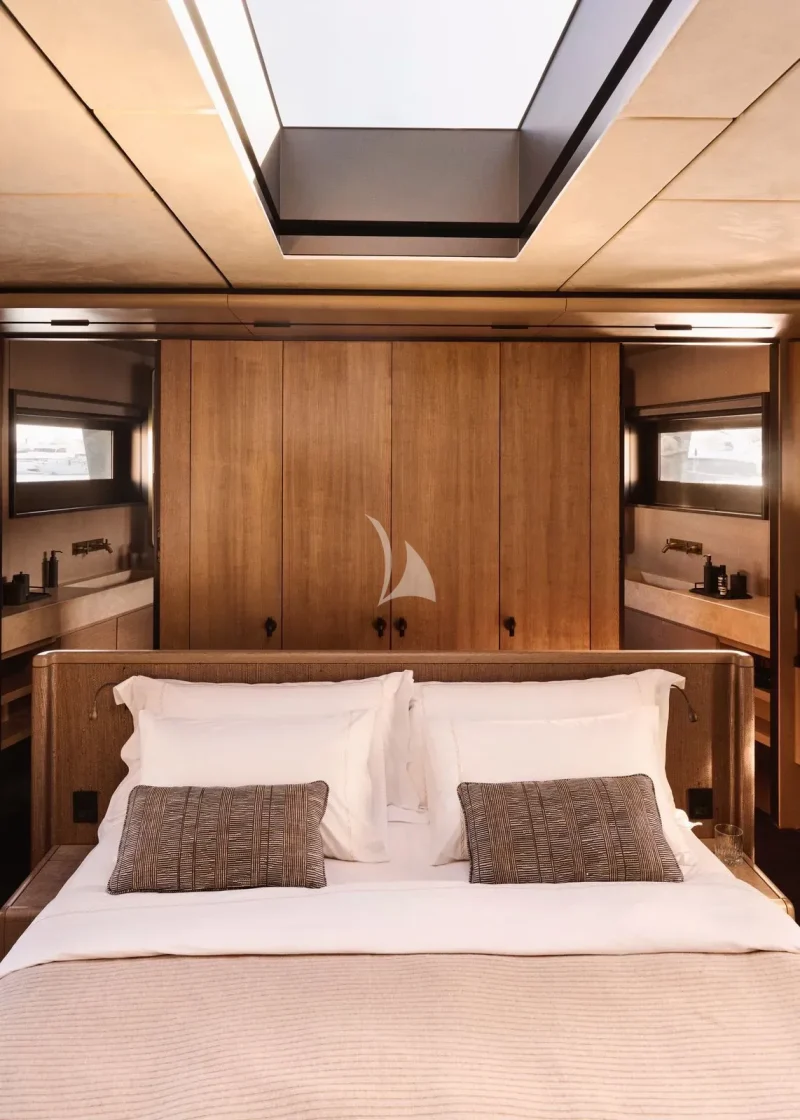 Master suite