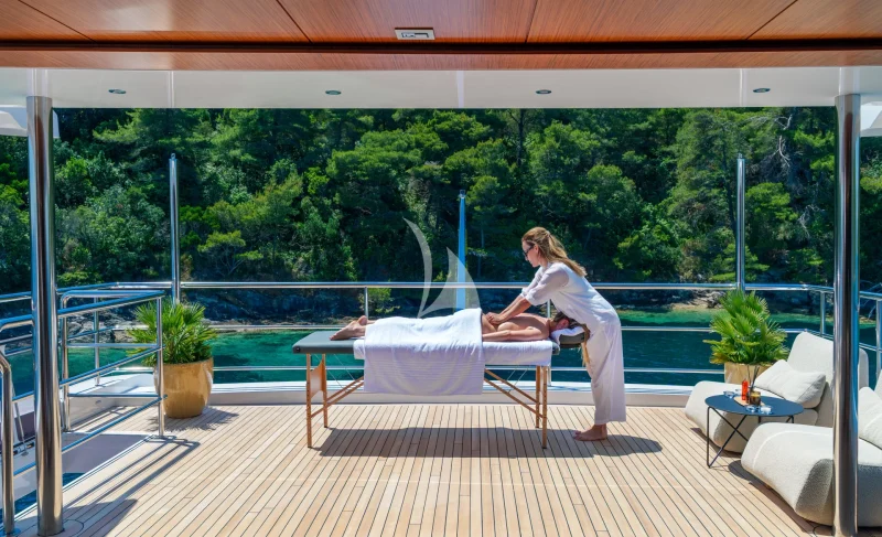 Master deck massage