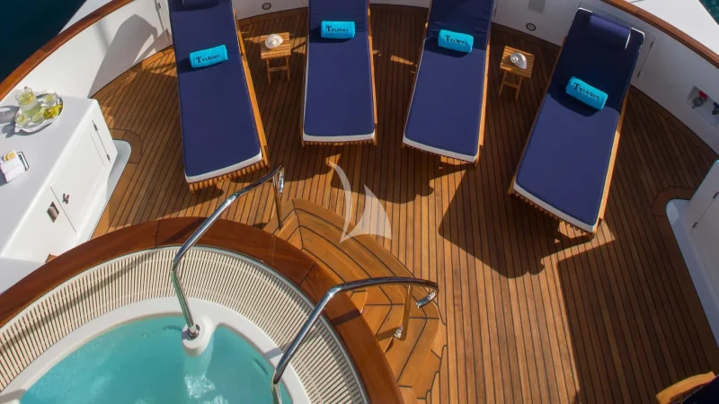 Jacuzzi