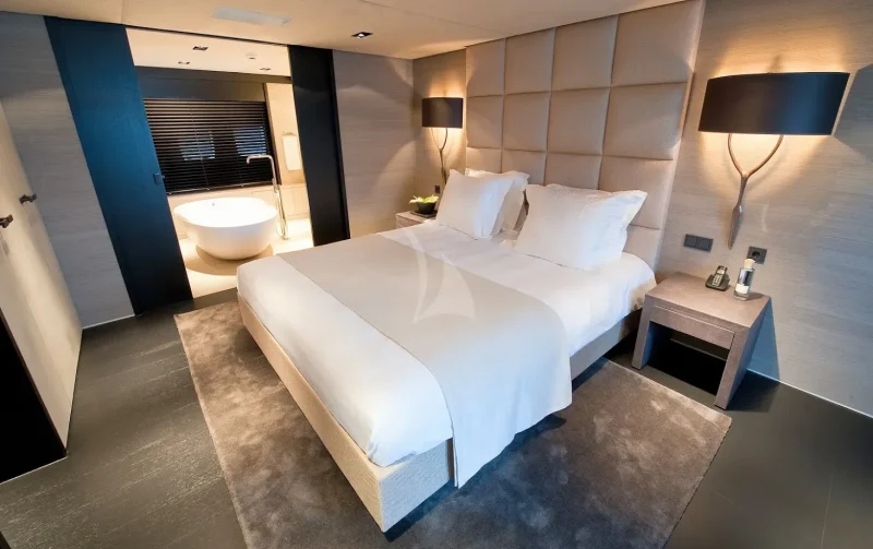 VIP Cabin 