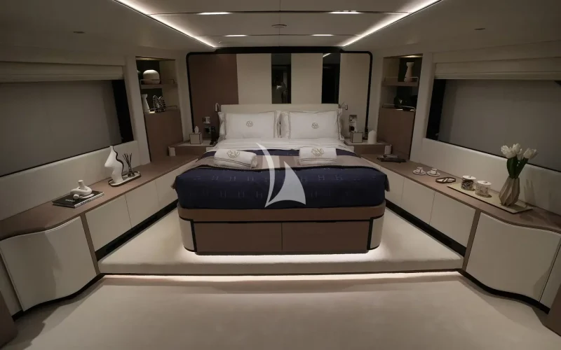 M/Y GEULUNEL VIP Cabin