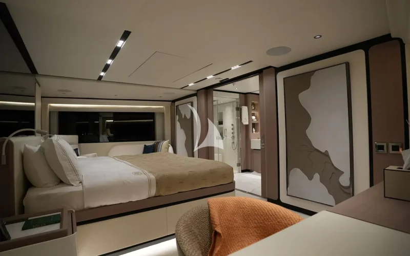 M/Y GEULUNEL Master Cabin