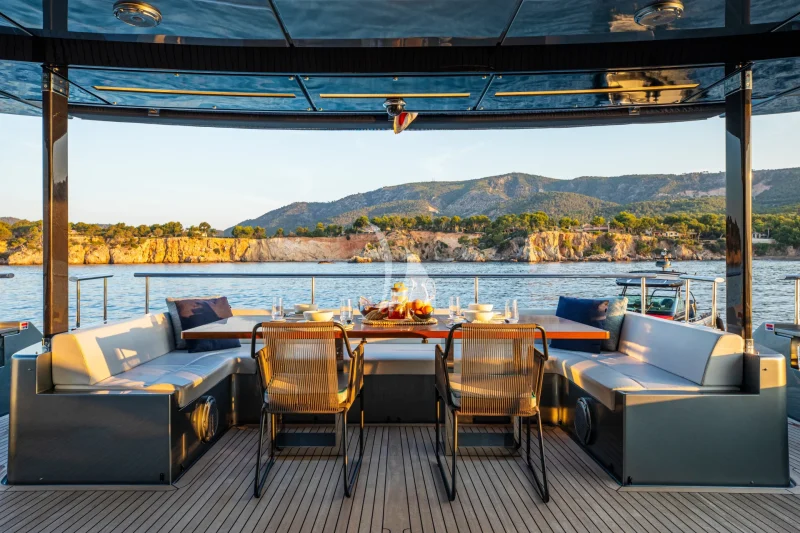 Main Deck Aft