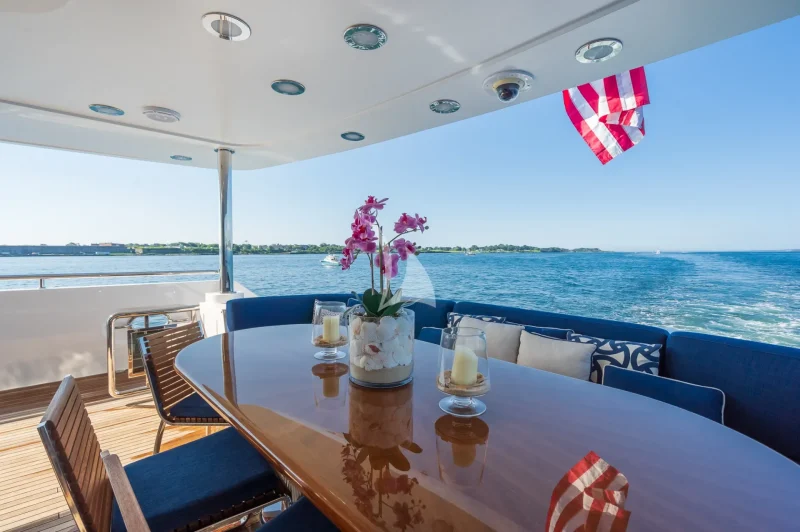 AFT DECK TABLE