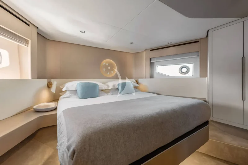 VIP Cabin