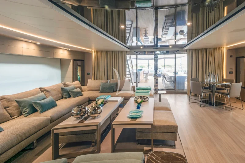 Sky Lounge