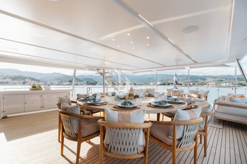 Bridge Deck Aft Exterior Dining