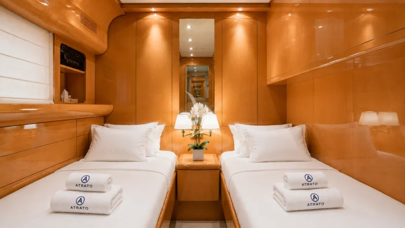 SINGLE 3 BEDS ROOM 