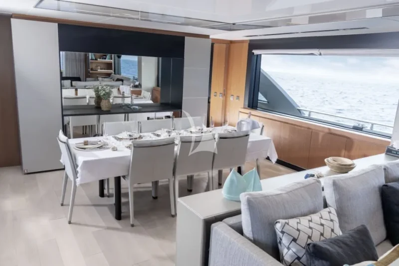 Main Salon Dining