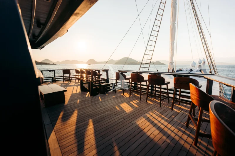 Upper deck terrasse