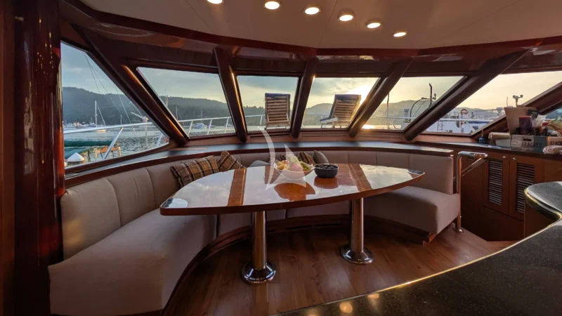 Galley Settee