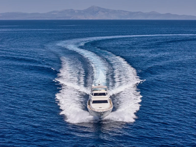 Front view cruising