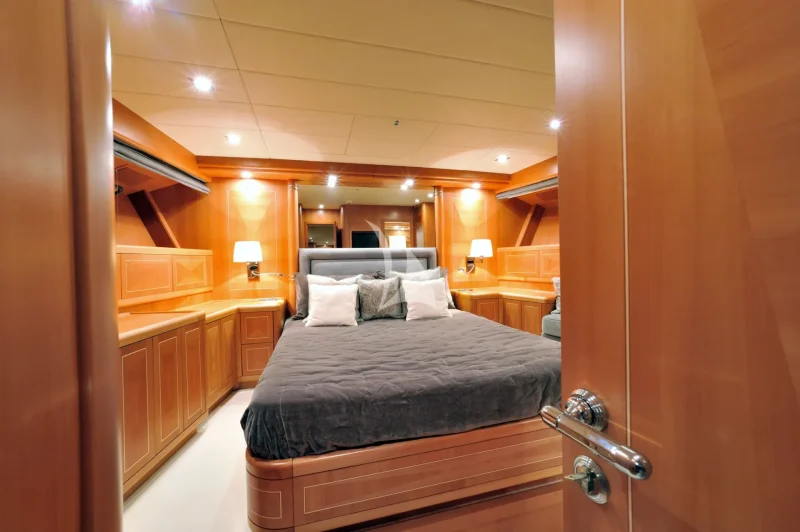 VIP cabin