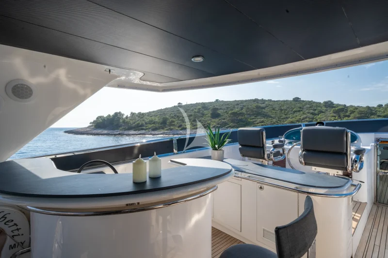 Flybridge