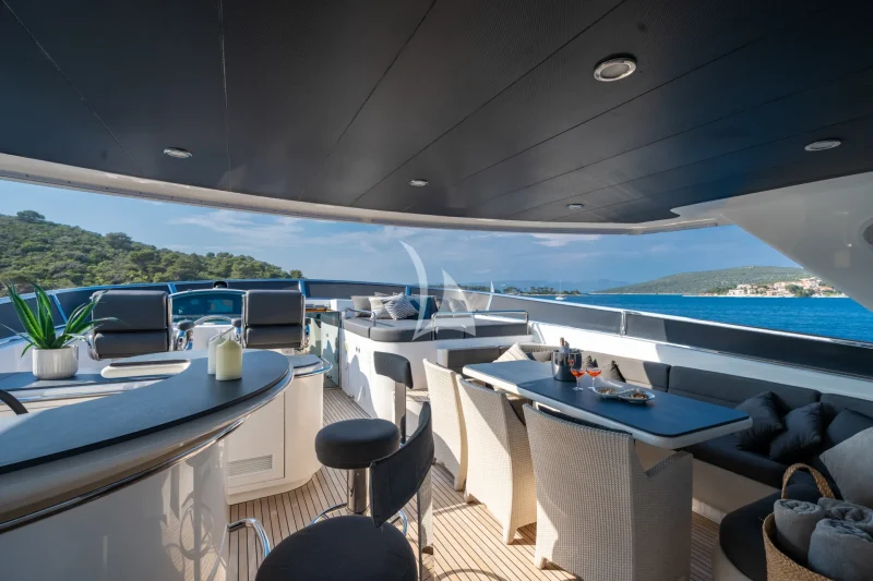 Flybridge