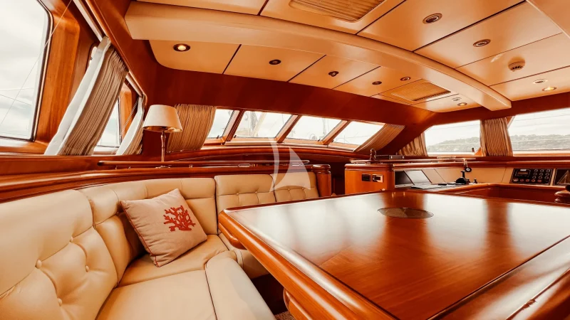 Cockpit salon