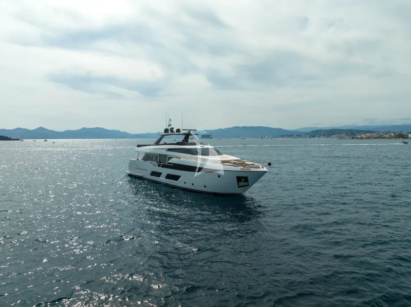 ASTONSEA (EX NINETEEN 42)