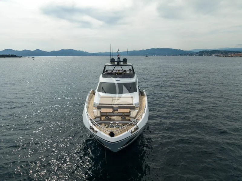 ASTONSEA (EX NINETEEN 42)