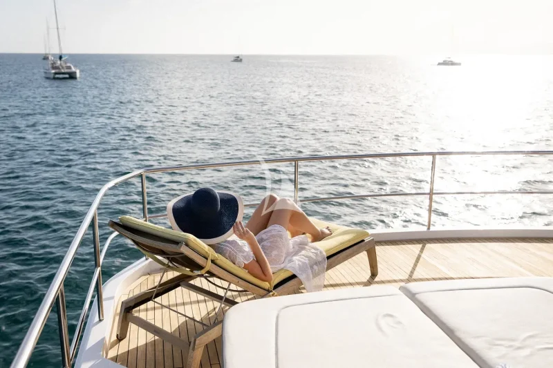 SORANA - on deck - copyright Ines Aramburo