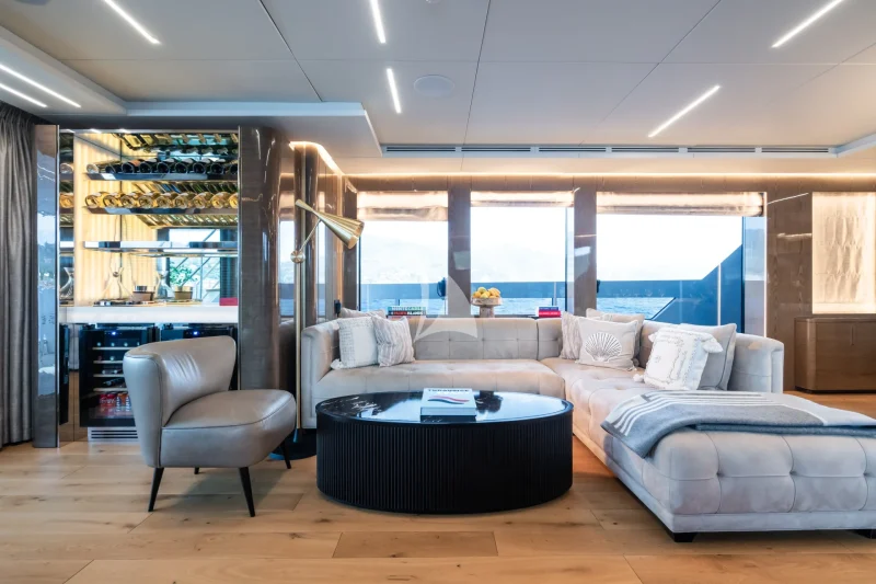 Main Salon 