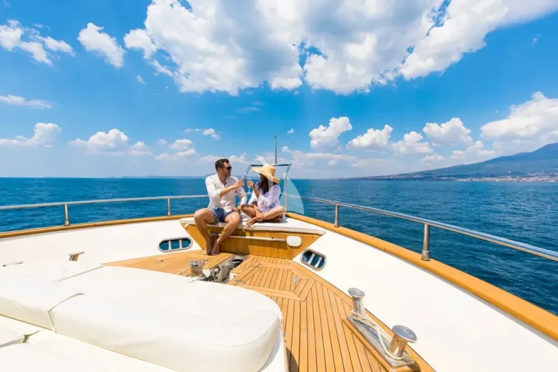 Foredeck detail