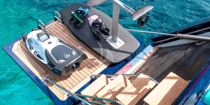 STELLA OF RORC - Swing Platform