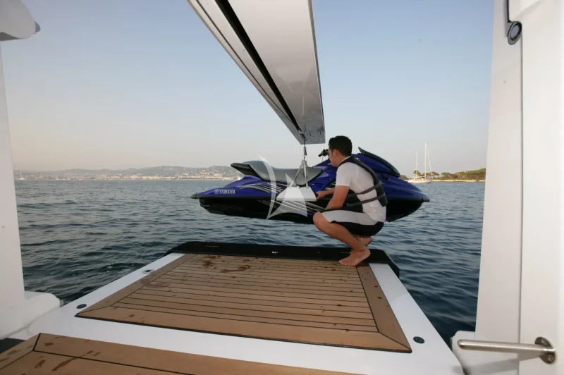 Tender launching