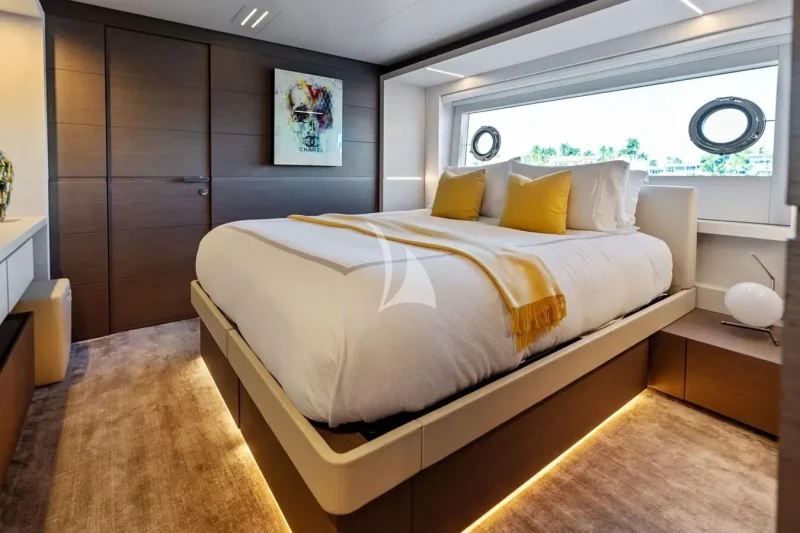 GUEST CABIN
