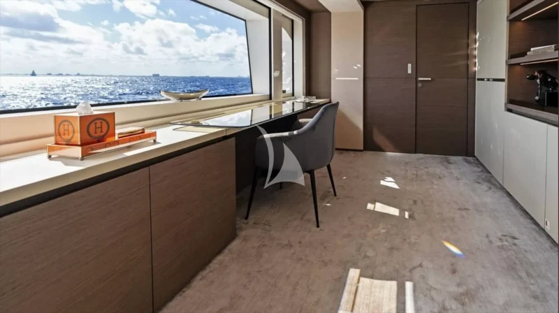 MASTER CABIN
