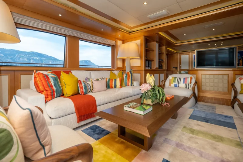 Main deck salon