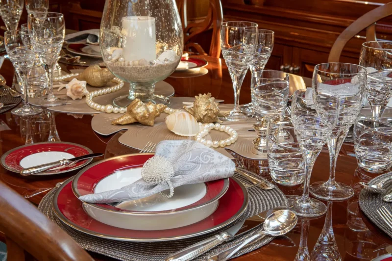 Dining detail