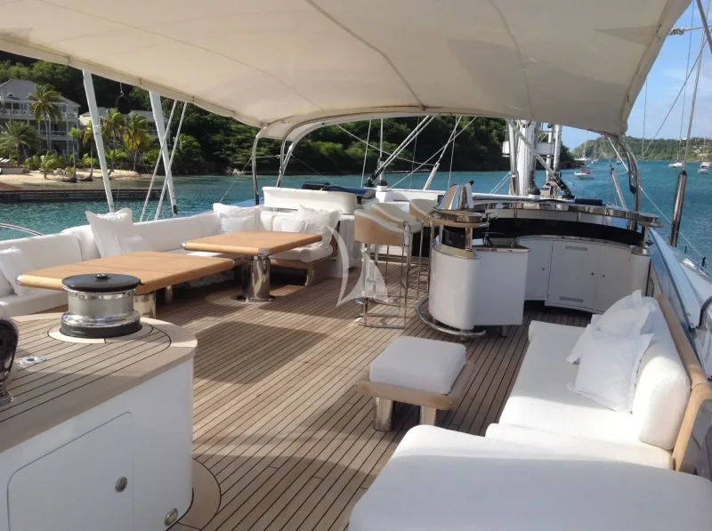 Spacious flybridge with awning