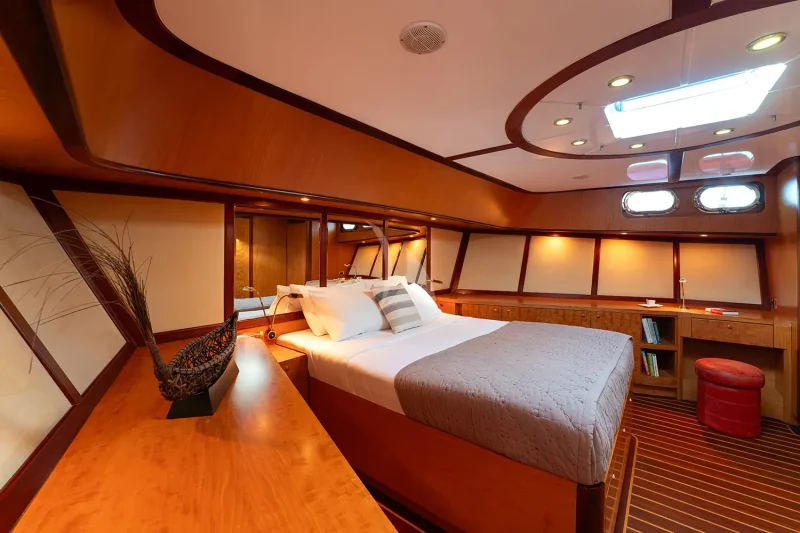 Master Cabin