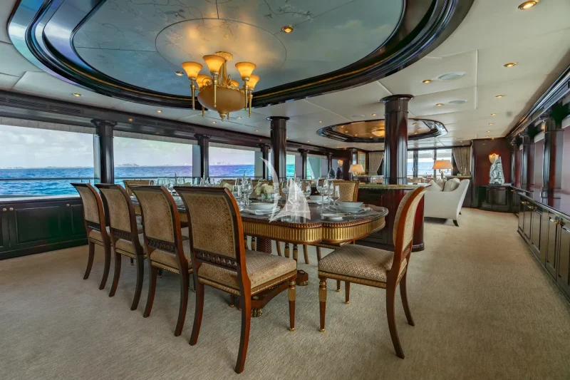 Main Salon Formal Dining