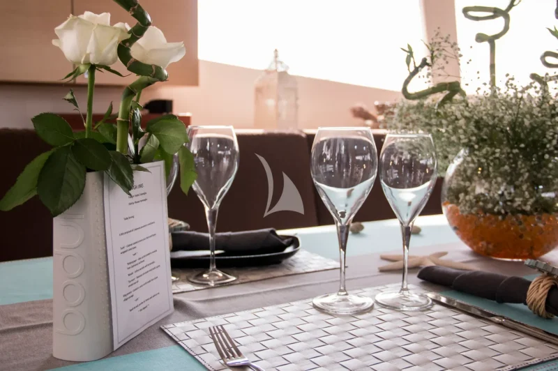 Table setting