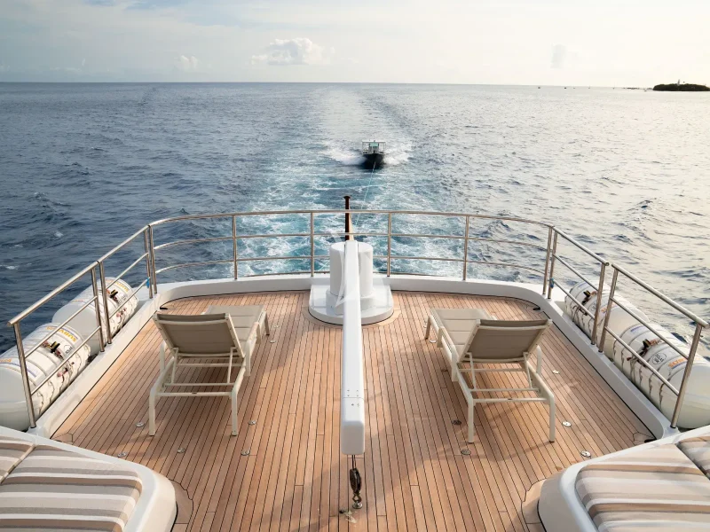 BELUGA  | Aft Sundeck 