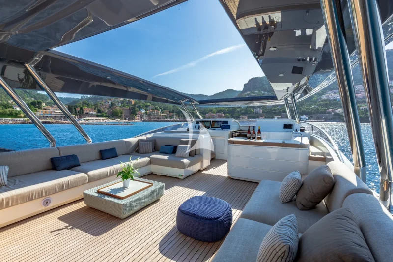 Flybridge
