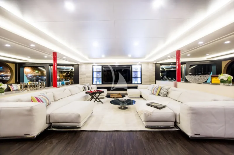 Upper deck salon