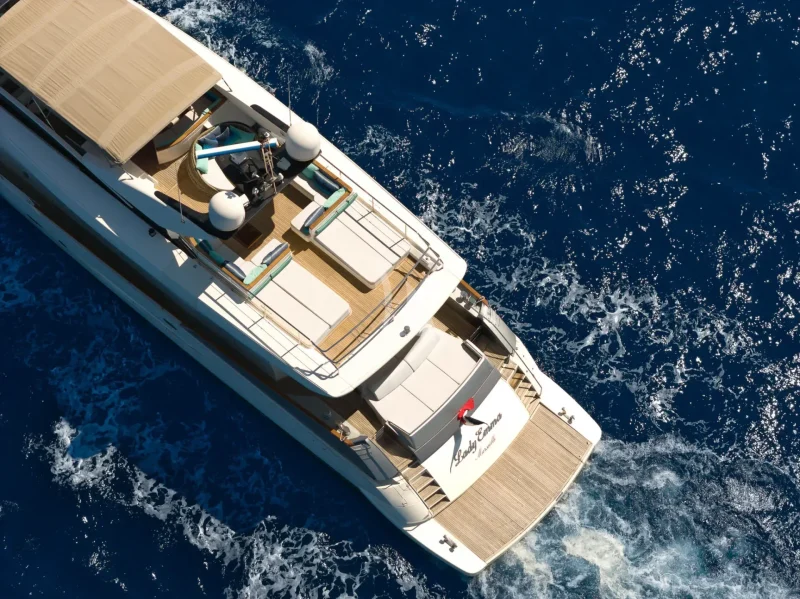 LADY EMMA underway