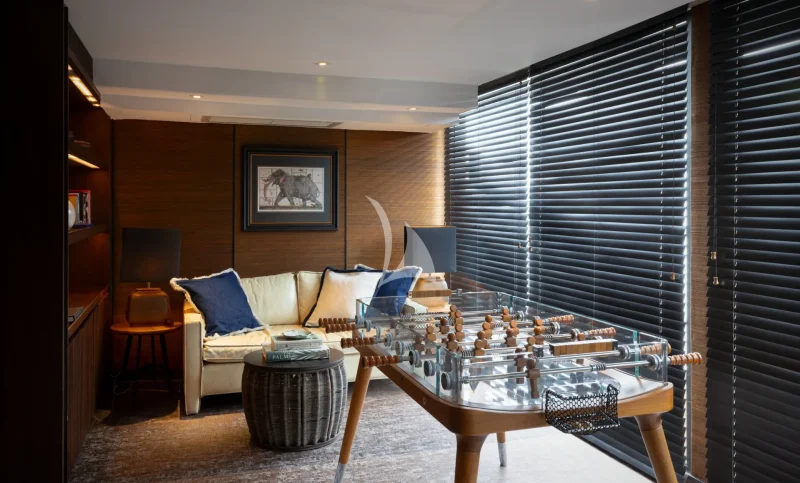 Upper deck game room