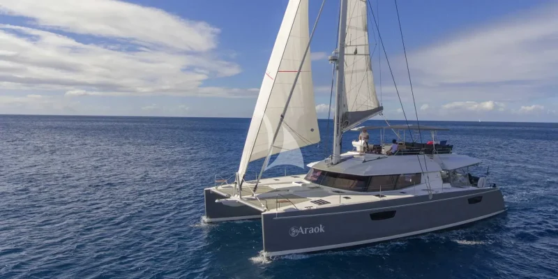 ARAOK - Exterior