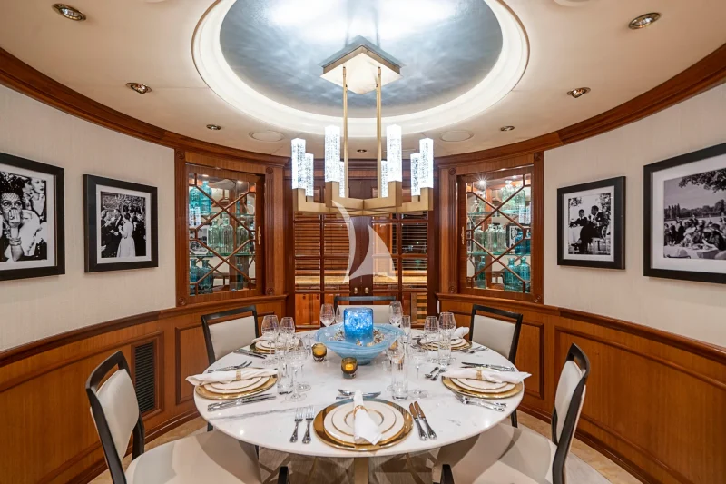Formal Dining