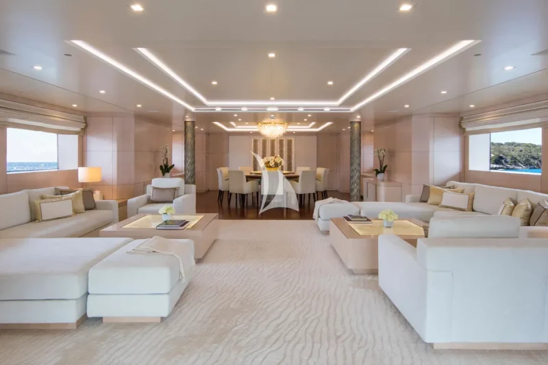 Main deck salon