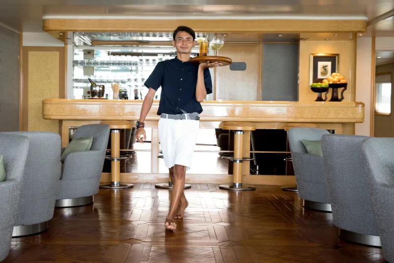 Upper deck sky lounge