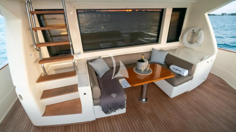 Main aft deck