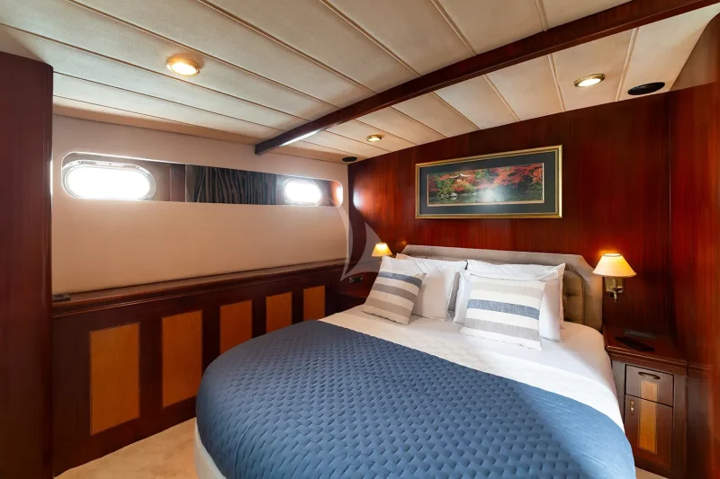 VIP Double Cabin One