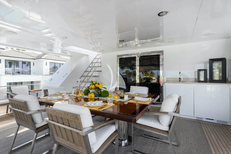 Skylounge Aft Deck 