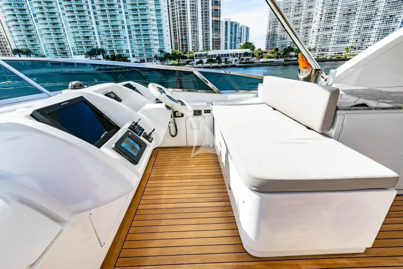 Flybridge